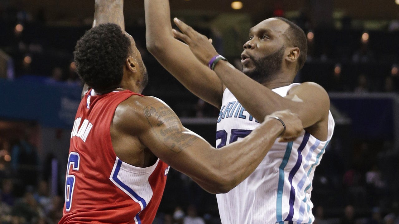 Court Vision: Hornets Drop Sixth Straight with loss to Clippers